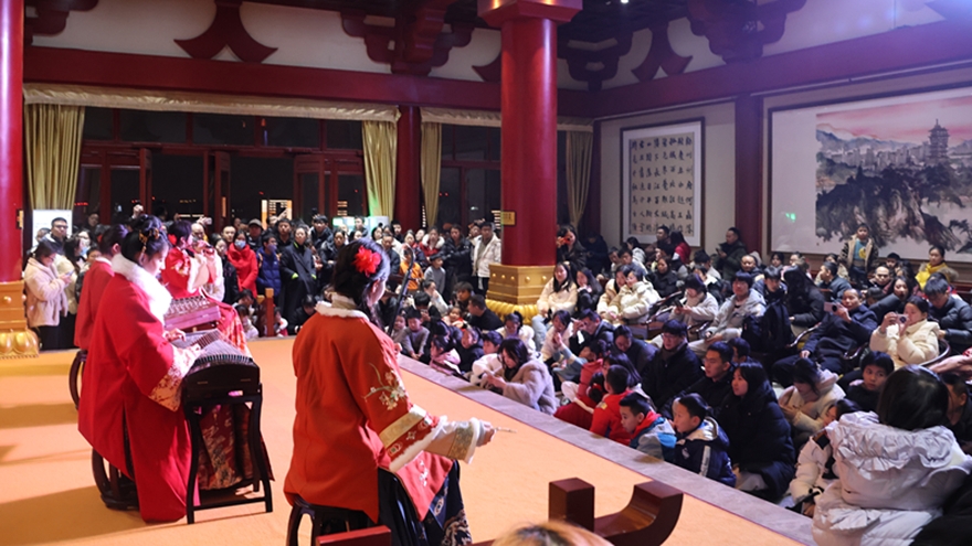 “瓊樓雅樂(lè)”演出現(xiàn)場(chǎng) “瓊樓雅樂(lè)”演出現(xiàn)場(chǎng)